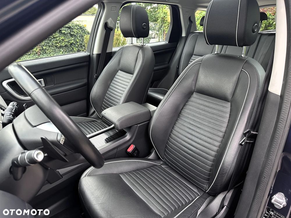 Land Rover Discovery Sport D180 R-Dynamic HSE - 19