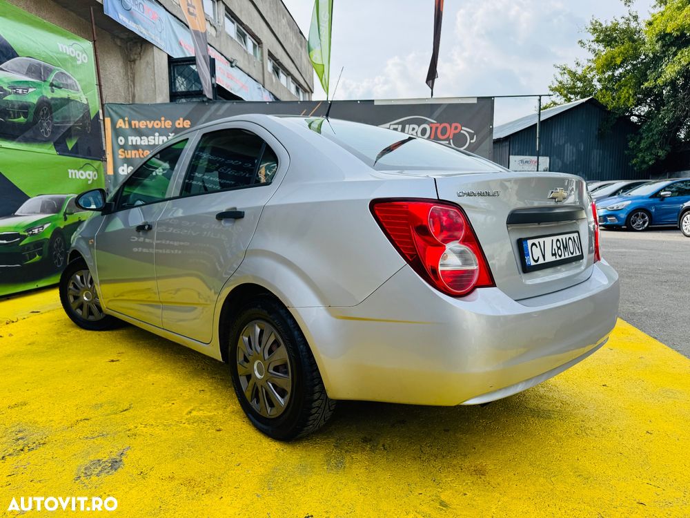 Chevrolet Aveo - 8