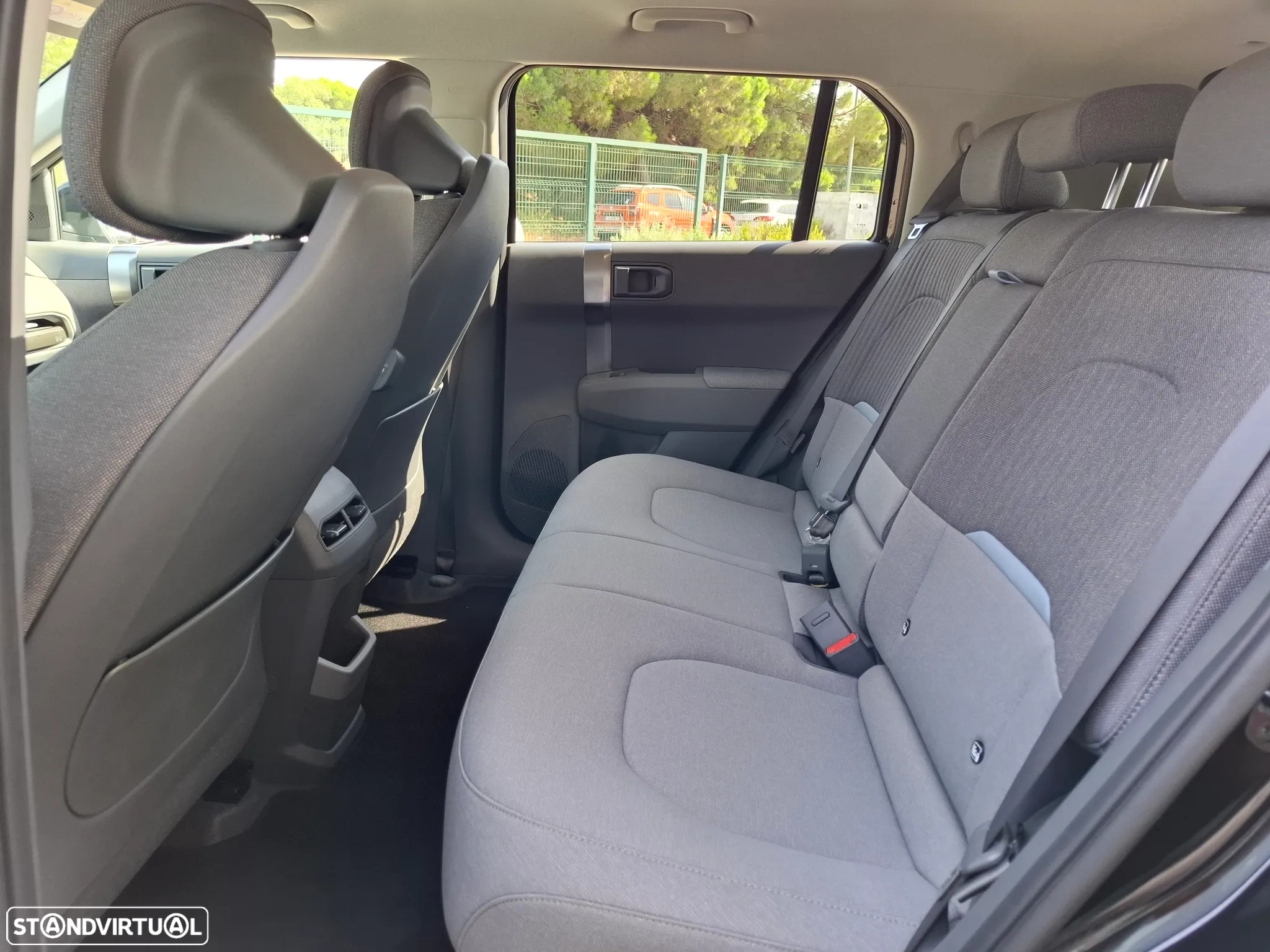 Kia EV3 58.3 kWh Drive - 33