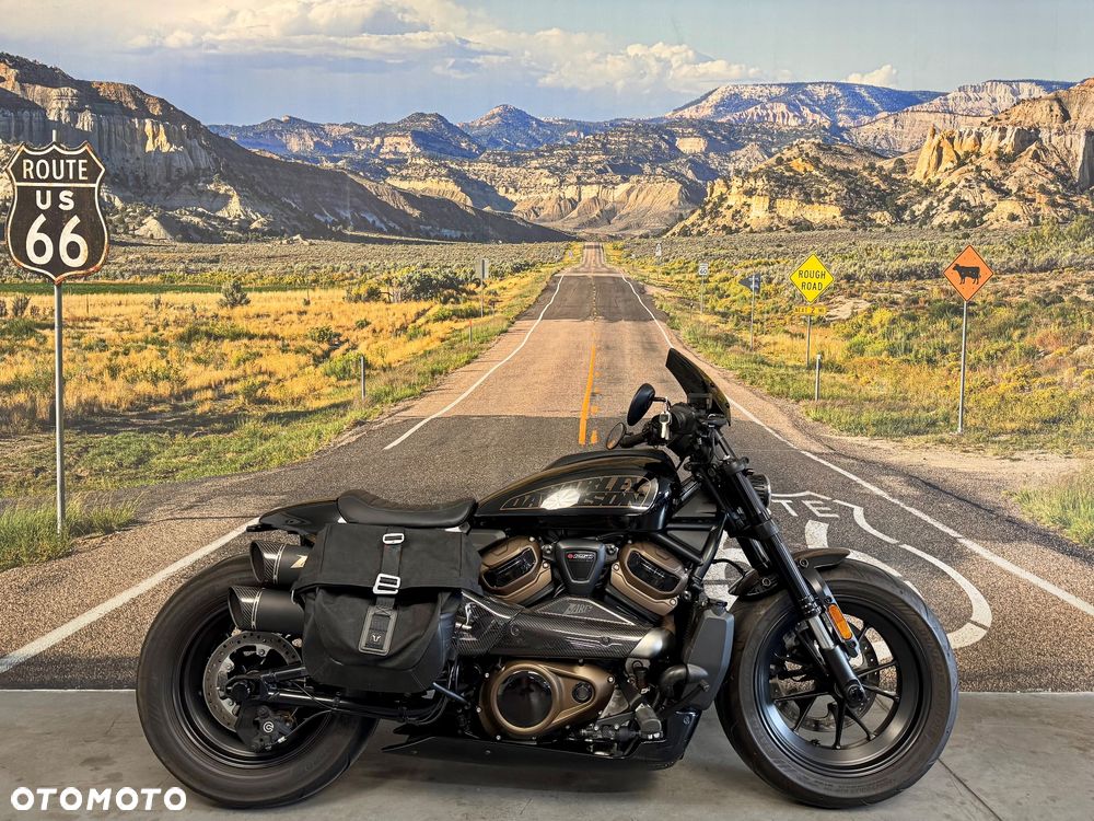 Harley-Davidson Sportster - 1
