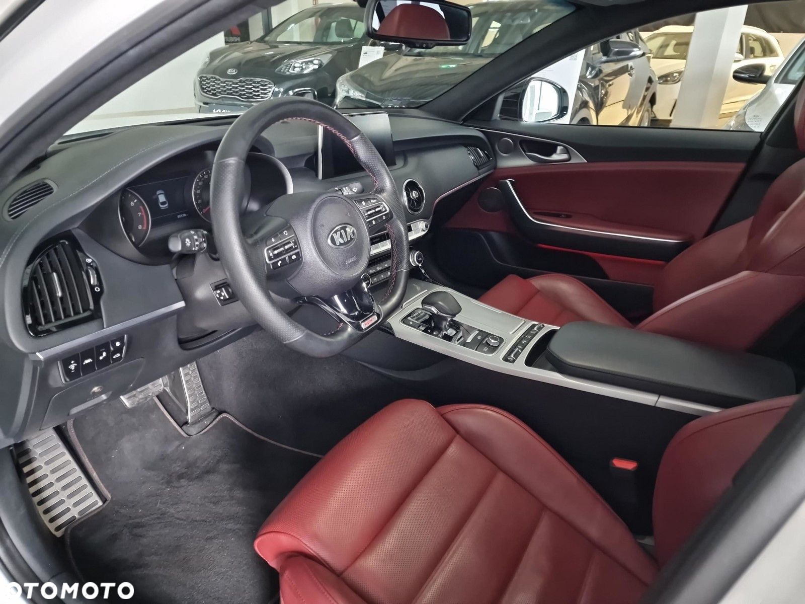 Kia Stinger 3.3 T-GDI V6 GT AWD - 9