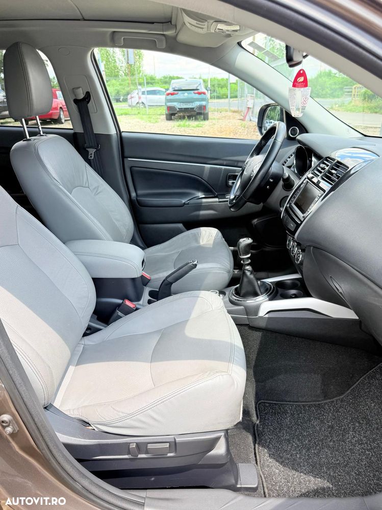 Peugeot 4008 1.8 HDI FAP STT Allure - 18