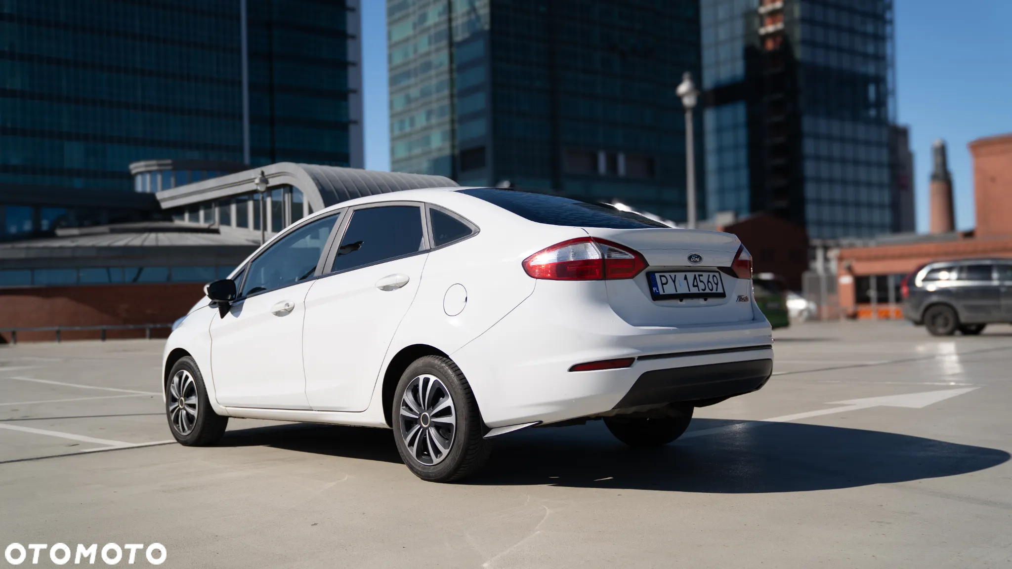Ford Fiesta - 2