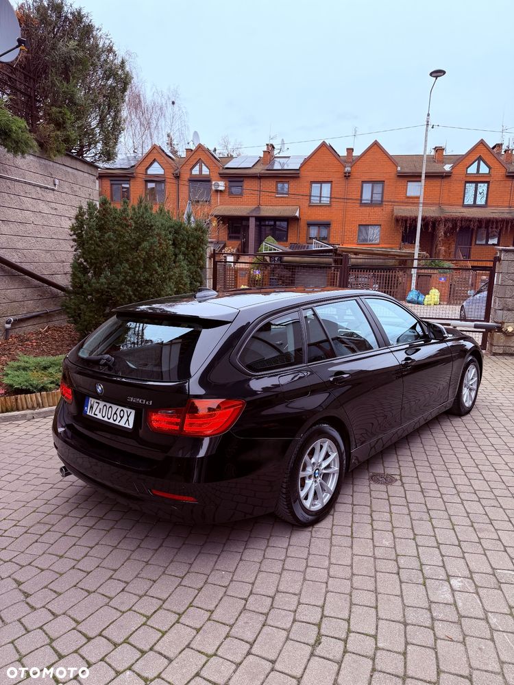 BMW Seria 3 320d Blue Performance - 3
