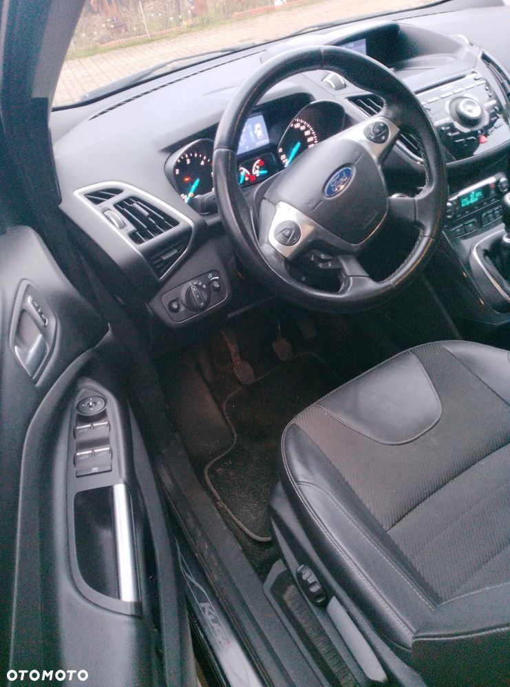 Ford Kuga 2.0 TDCi 4WD Titanium Plus - 17