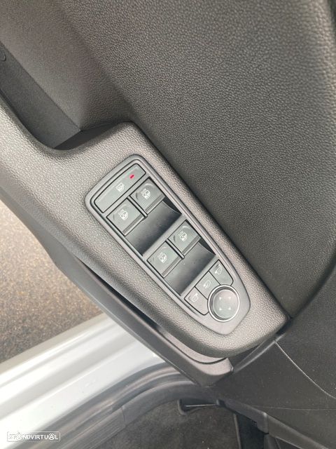 Renault Clio TCe 90 TECHNO - 33