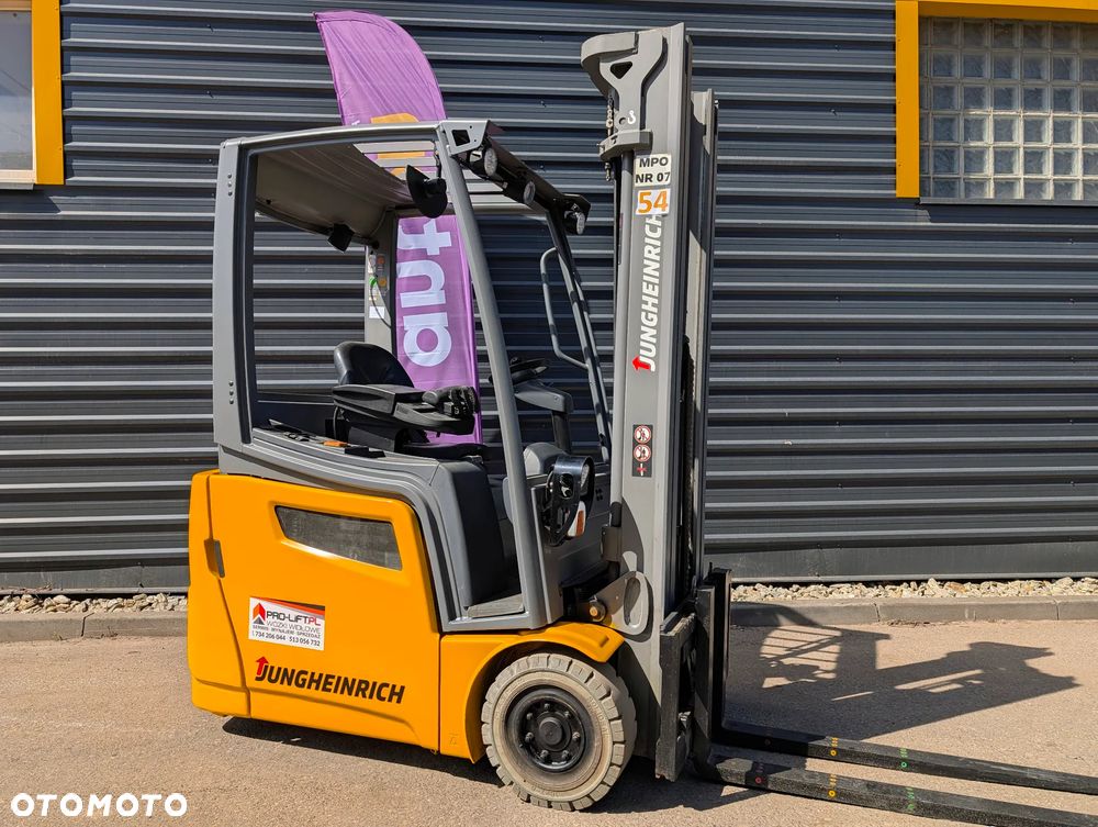 Jungheinrich EFG 215 - 6