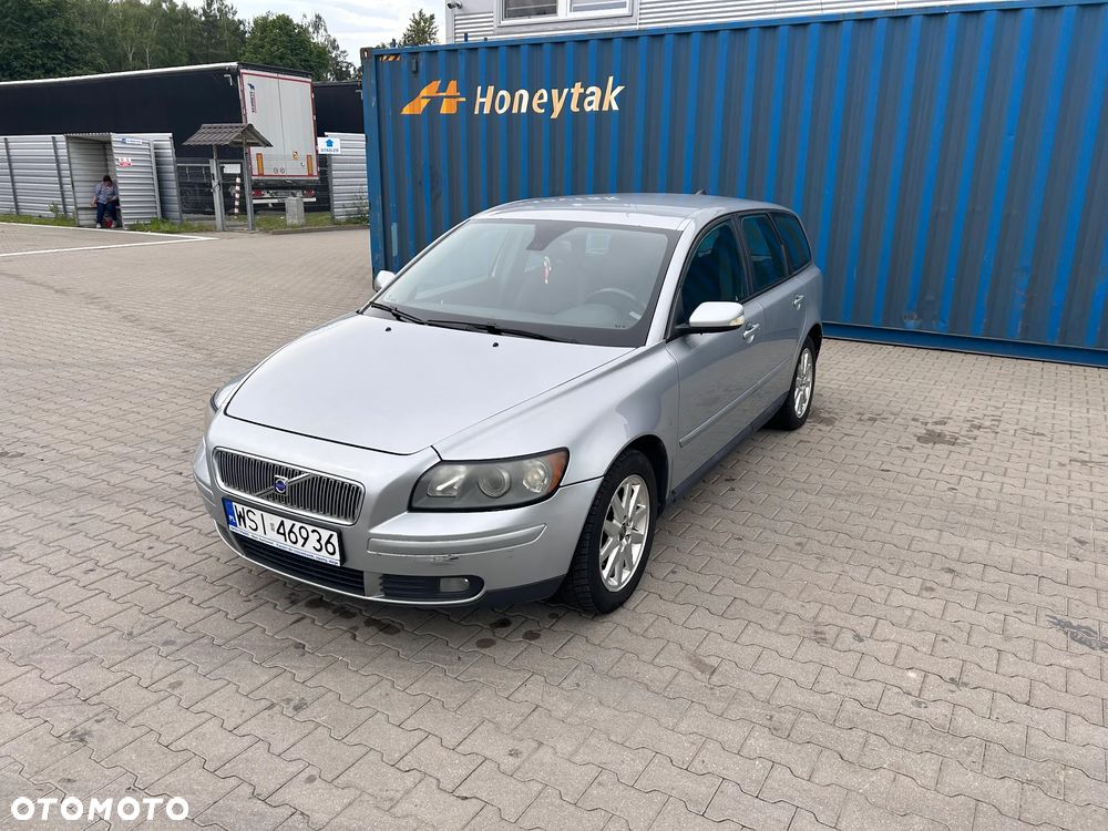 Volvo V50 - 1