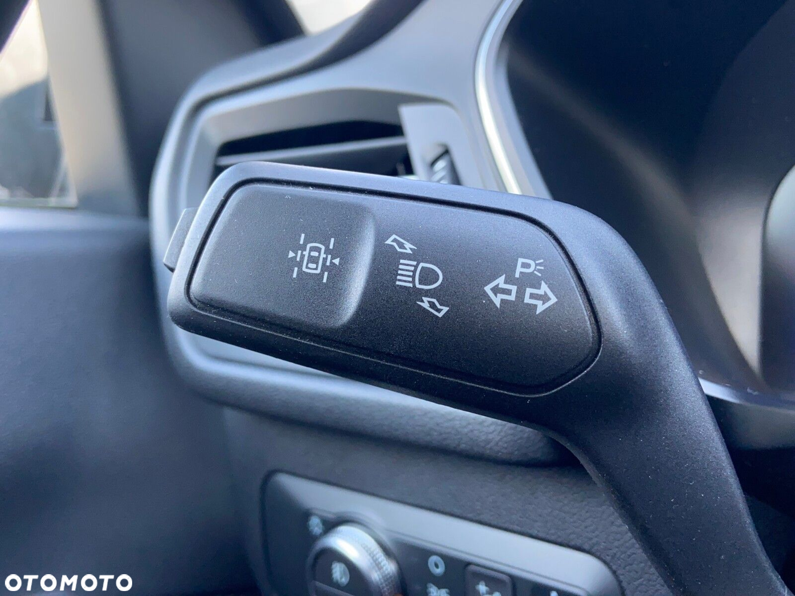 Ford Kuga 1.5 EcoBoost FWD Titanium - 16