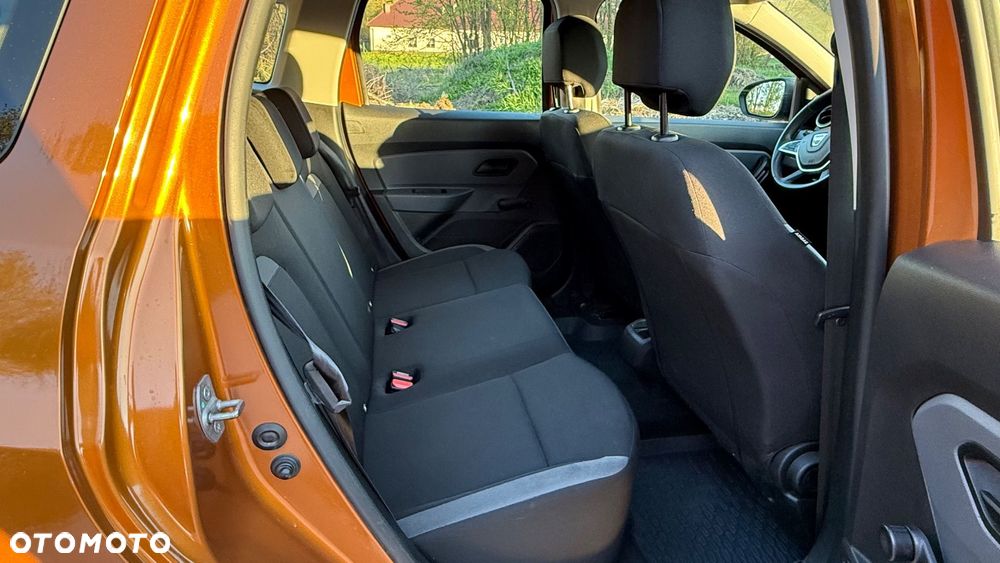 Dacia Duster 1.6 SCe Open S&S - 12