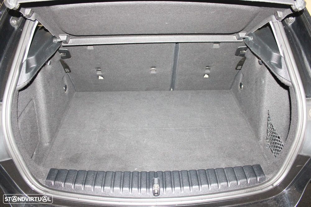 BMW 116 d Corporate Edition Auto - 31