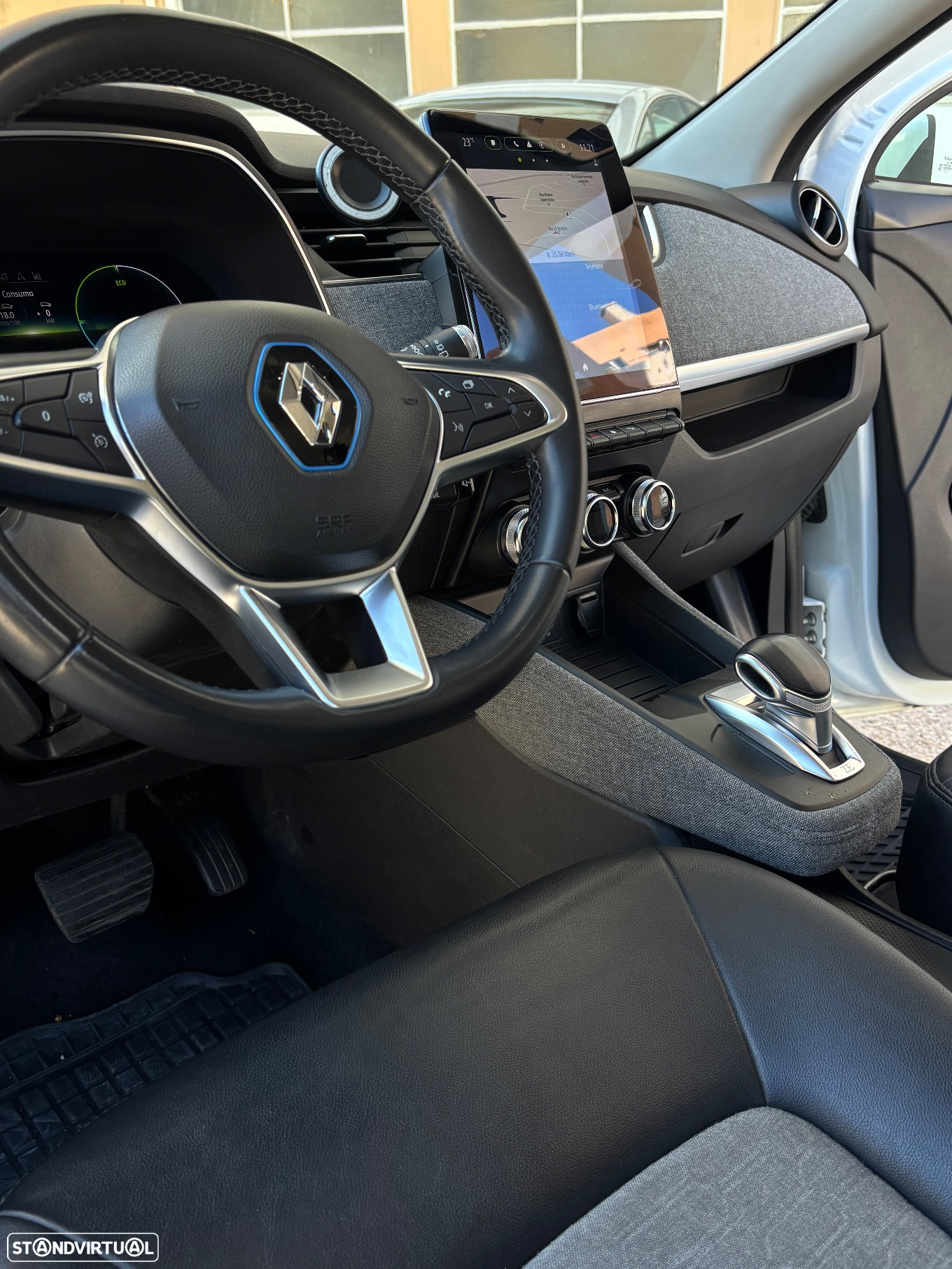 Renault Zoe (c/ Bateria) Exclusive 50 - 9