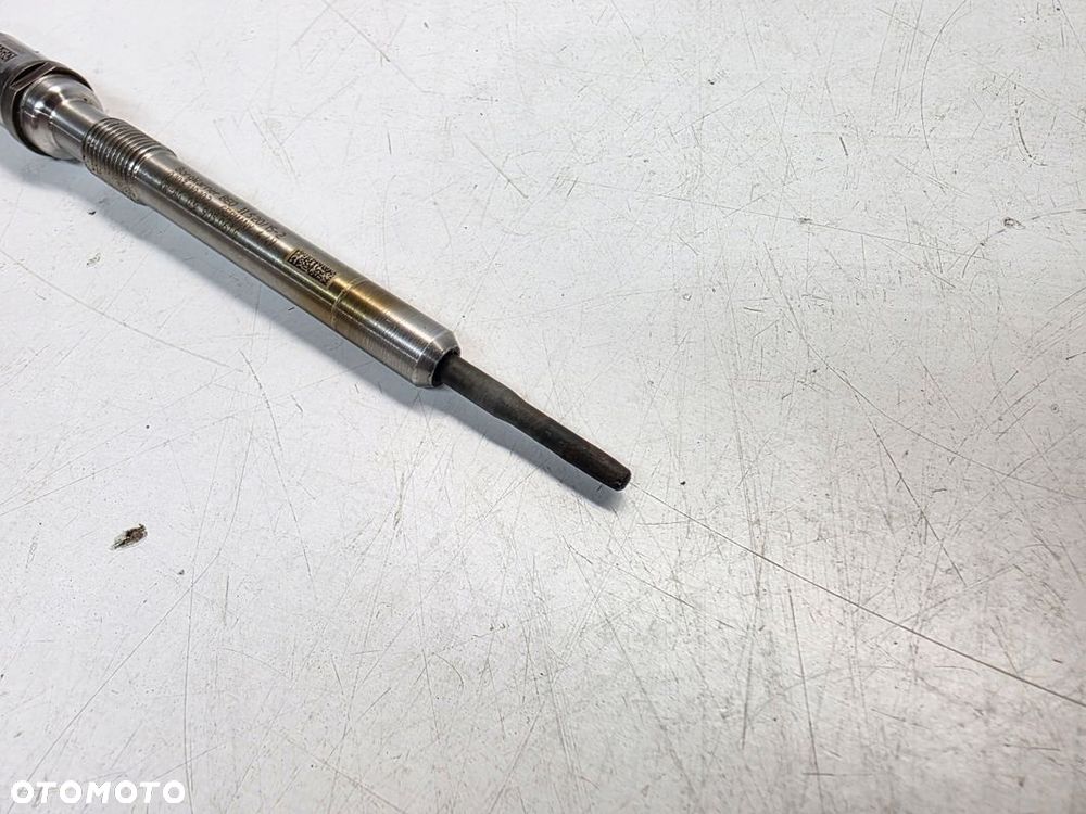 ŚWIECA ŻAROWA CZUJNIK CIŚNIENIA AUDI VOLKSWAGEN SEAT 1.6 2.0 TDI 03L905061G - 2