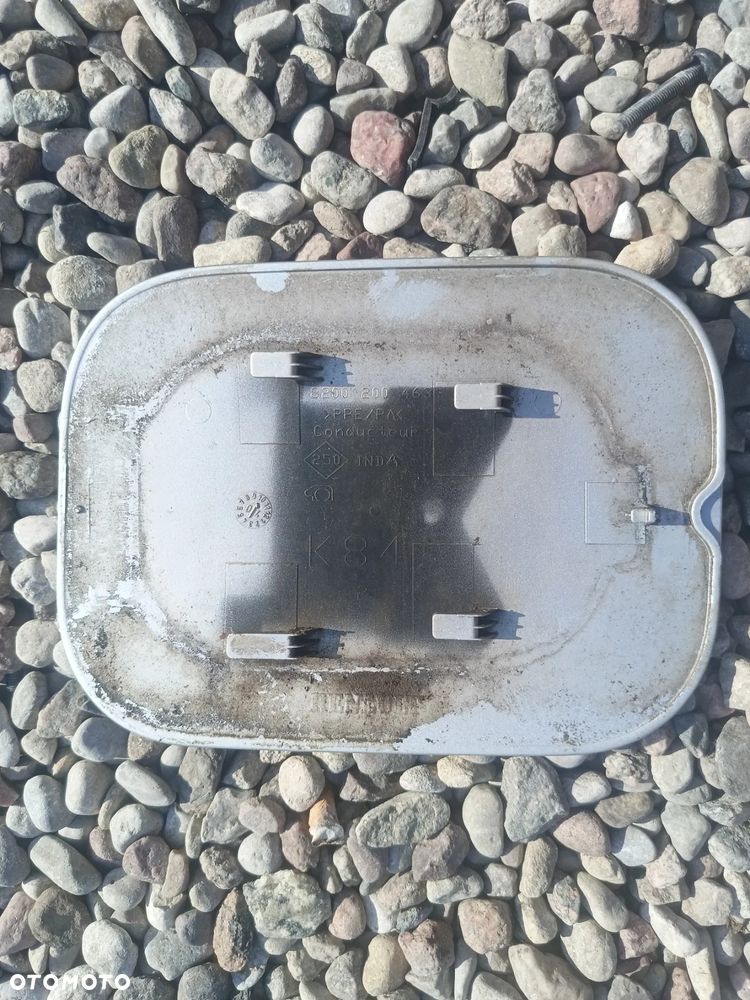 RENAULT MEGANE II KLAPKA WLEWU PALIWA SREBRNA 8200200463 - 2