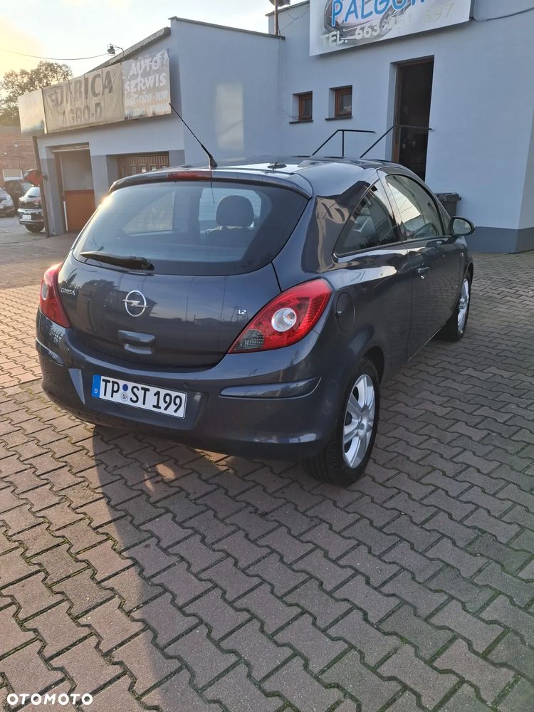 Opel Corsa - 3