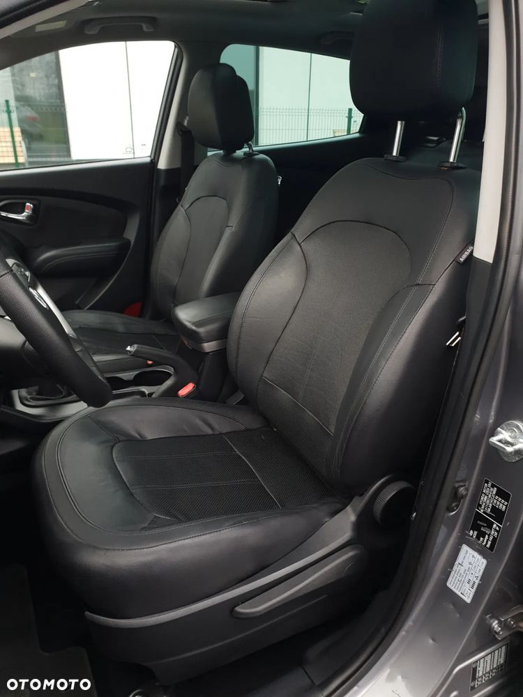 Hyundai ix35 2.0 CRDi 4WD Premium - 16