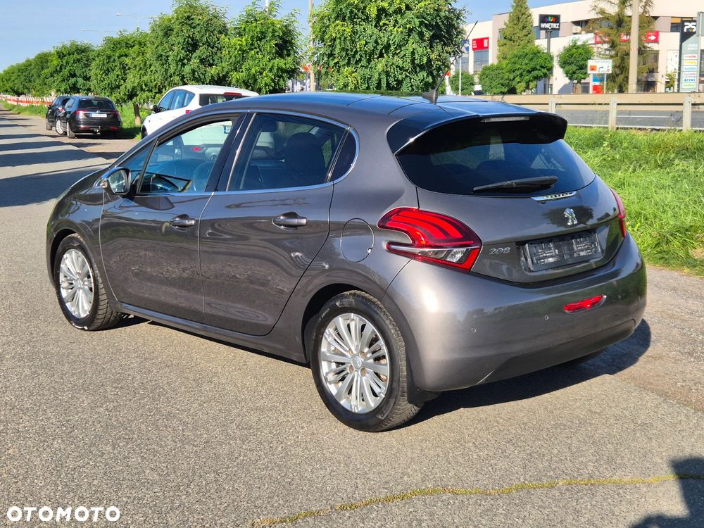 Peugeot 208 1.6 BlueHDi Allure S&S - 3