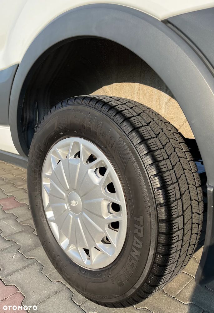 Ford Transit - 18