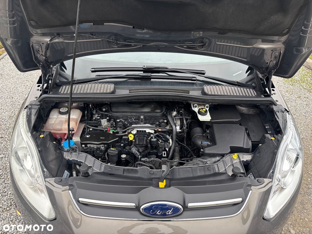 Ford C-MAX - 16