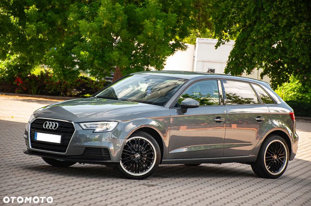 Audi A3 Sportback 1.6 TDI - 4