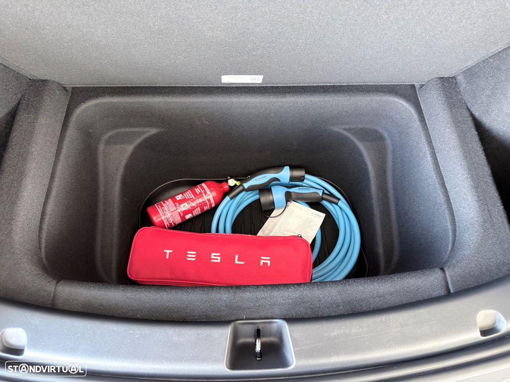 Tesla Model Y Tração Traseira - 25