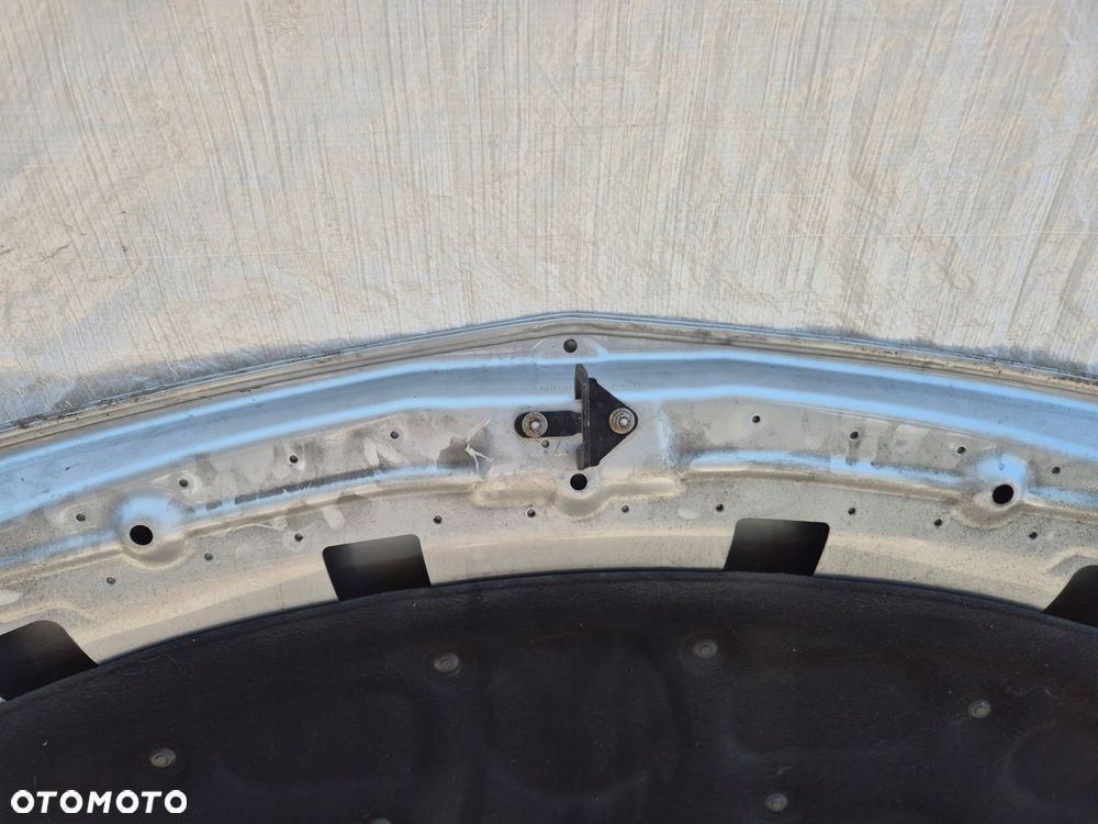 MASKA POKRYWA SILNIKA MERCEDES-BENZ B-KLASA W246 KOD 761 - 15