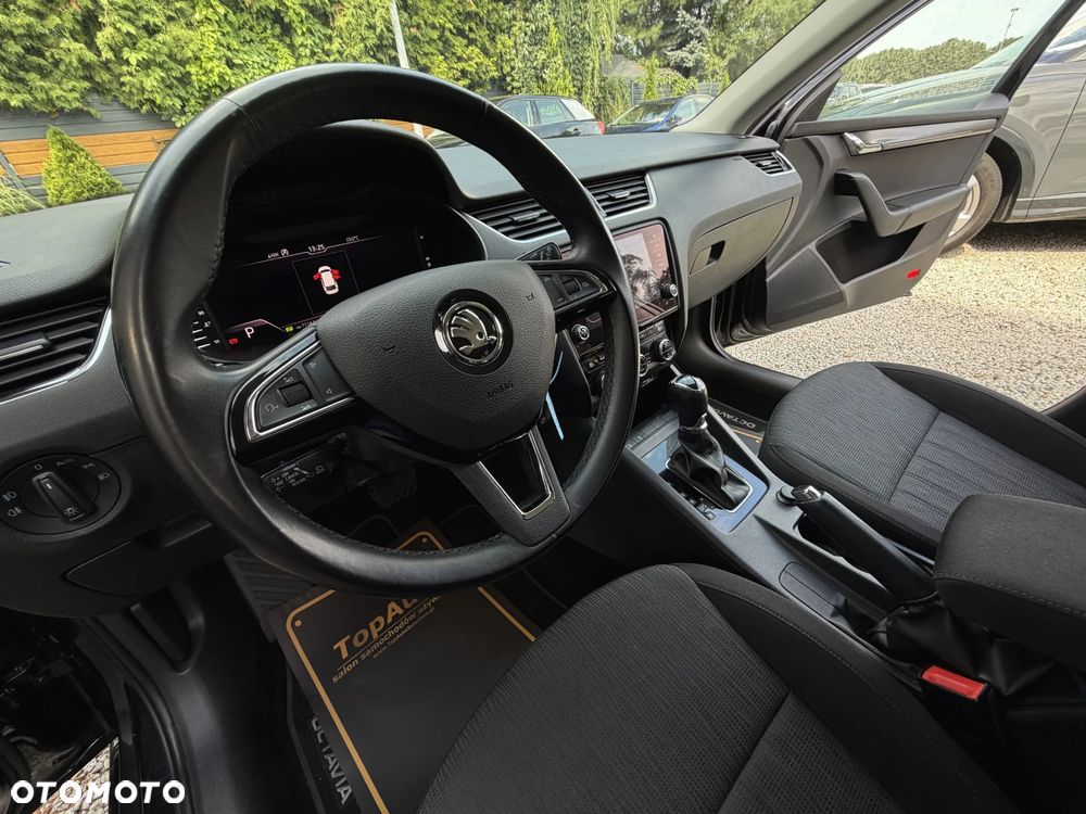 Skoda Octavia 2.0 TSI GPF Ambition DSG - 19