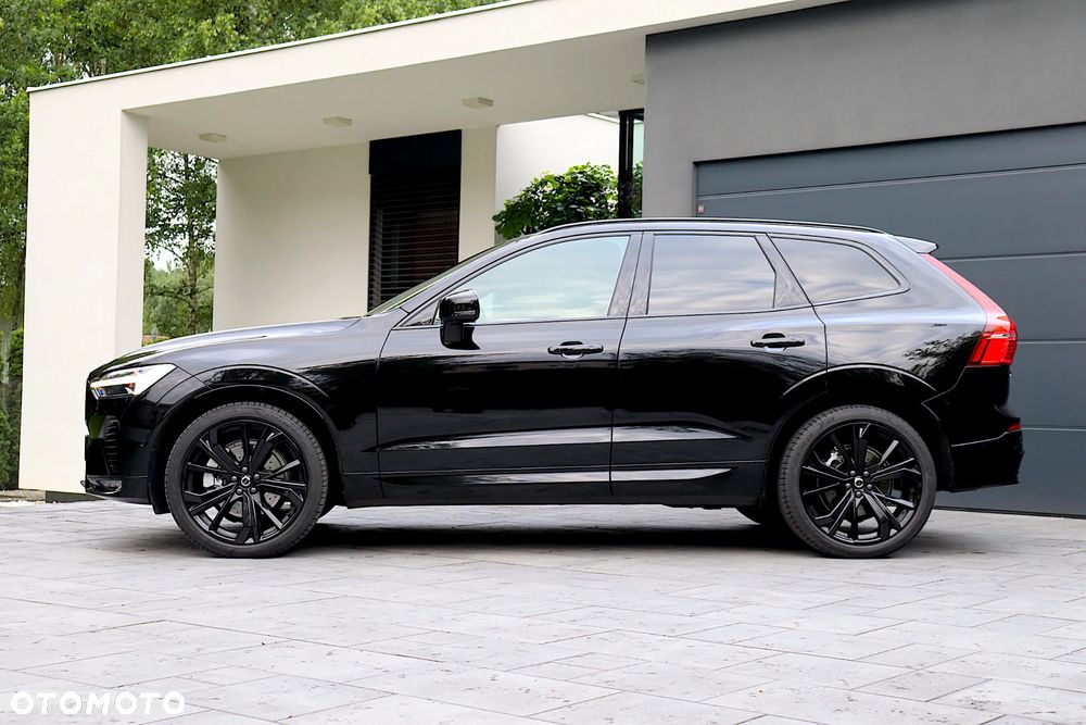 Volvo XC 60 B5 B AWD Ultra Black Edition - 12