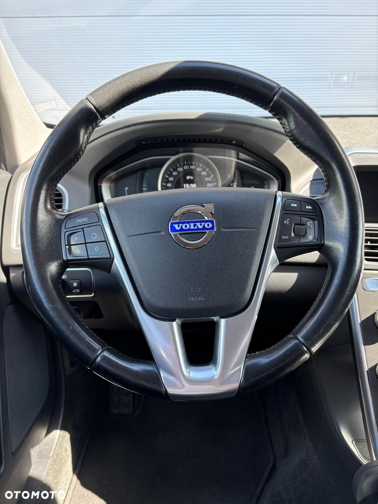 Volvo XC 60 D3 Momentum - 15
