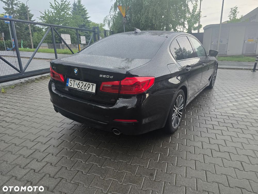 BMW Seria 5 520d xDrive Sport - 5
