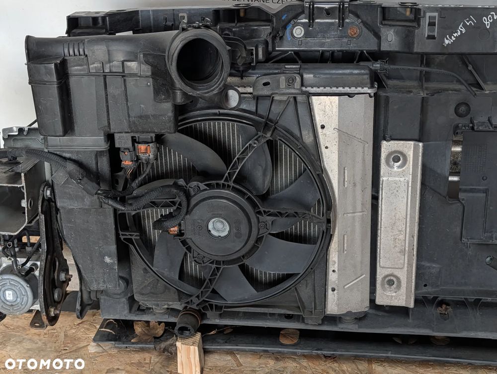 PAS PRZEDNI PEUGEOT 208 1.4 VTI - 6