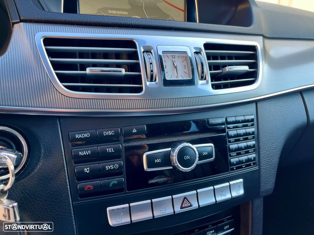 Mercedes-Benz E 300 Bluetec Hybrid Avantgarde - 27