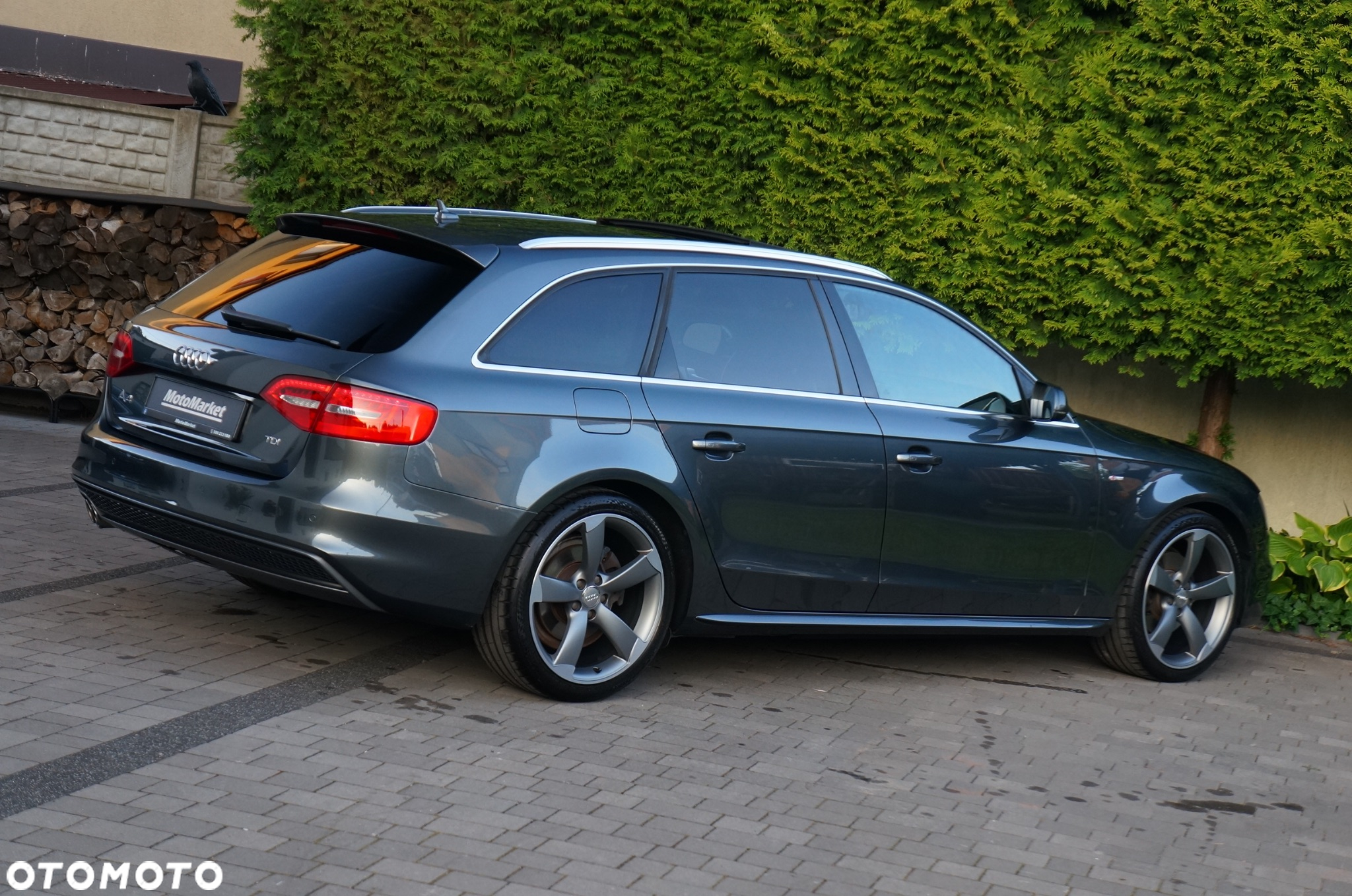 Audi A4 Avant 2.0 TDI DPF S line Sportpaket - 11