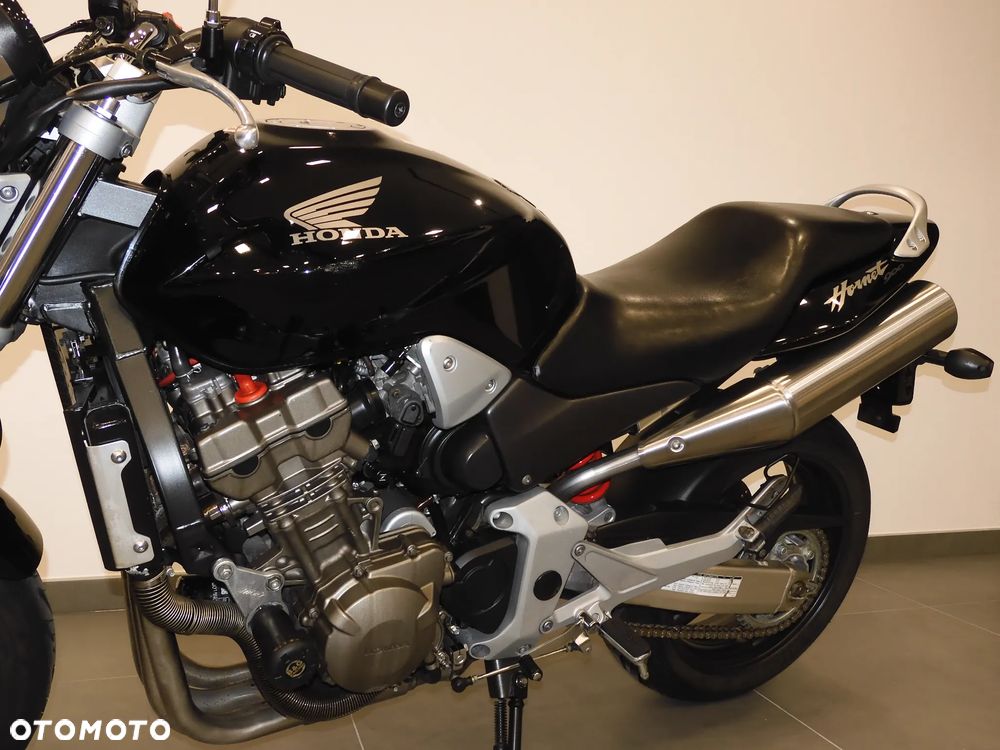 Honda Hornet - 24