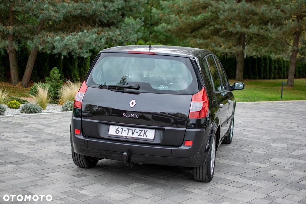 Renault Scenic - 24