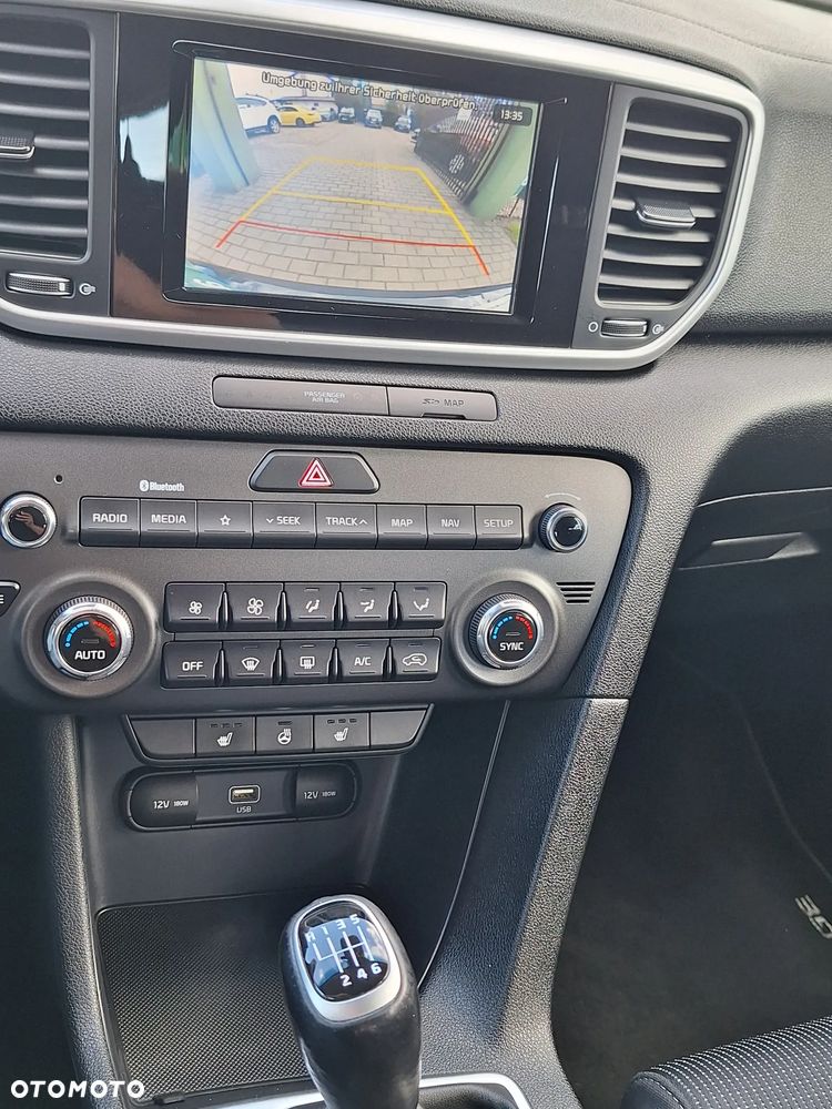 Kia Sportage 1.6 GDI 2WD DREAM-TEAM EDITION - 12