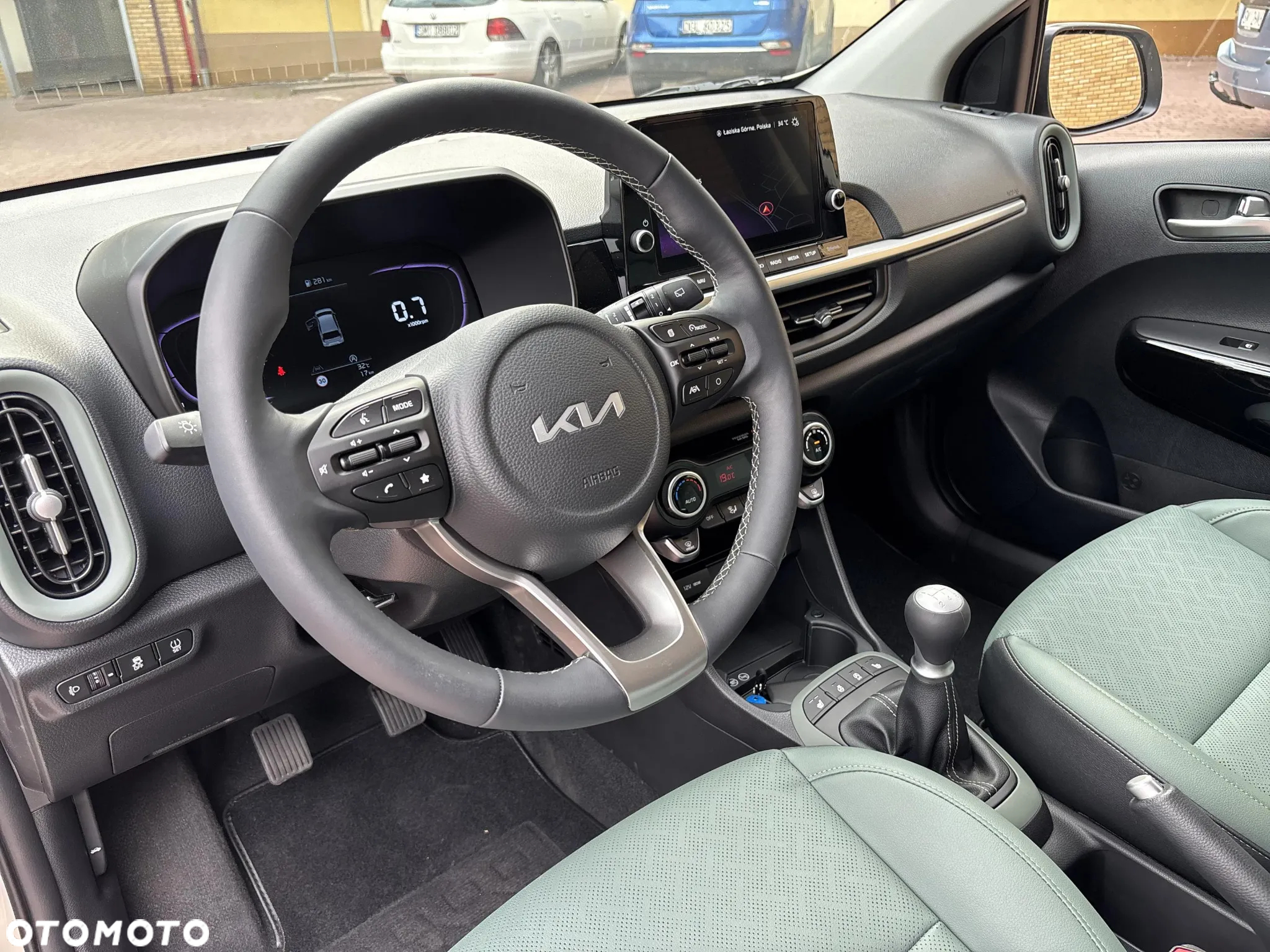Kia Picanto 1.2 L Business Line - 9
