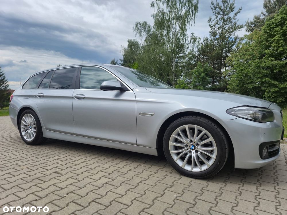 BMW Seria 5 525d xDrive Sport-Aut - 5