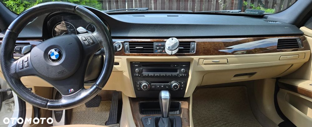 BMW Seria 3 335i - 6