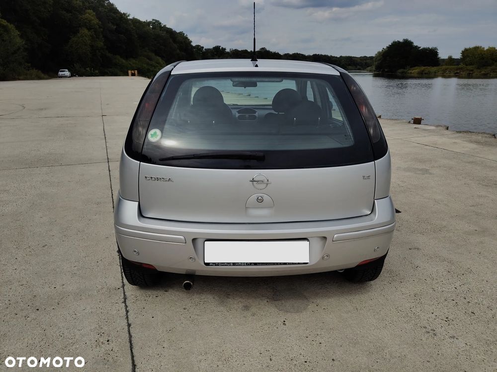 Opel Corsa 1.2 16V Cosmo Easytronic - 22