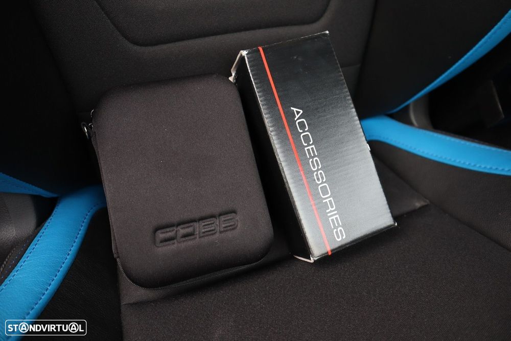 Ford Focus 2.3 EcoBoost RS Pack Performance - 43