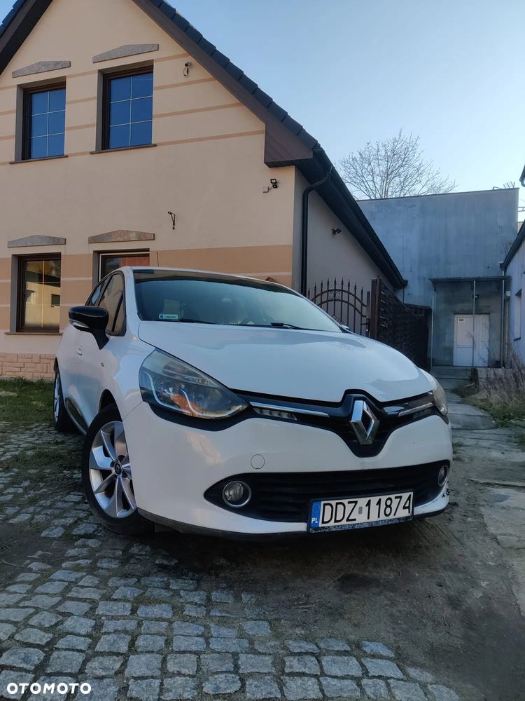 Renault Clio 1.2 16V Limited EU6 - 2