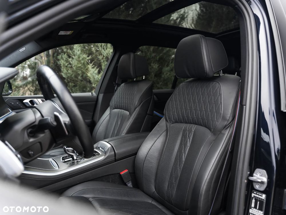 BMW X5 xDrive30d sport - 33