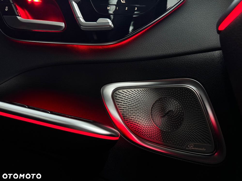 Mercedes-Benz Klasa C 180 mHEV AMG - 6