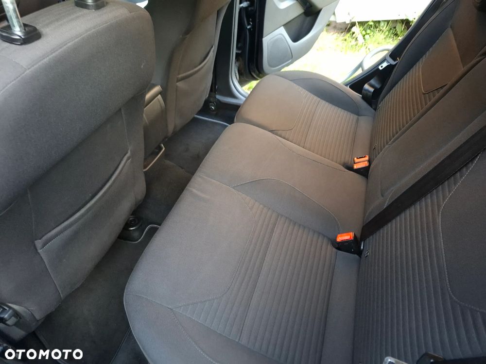 Ford Focus 1.6 TDCi Edition Start - 16