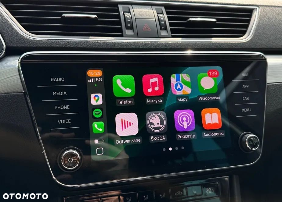 Skoda Superb 1.5 TSI DSG Ambition - 12