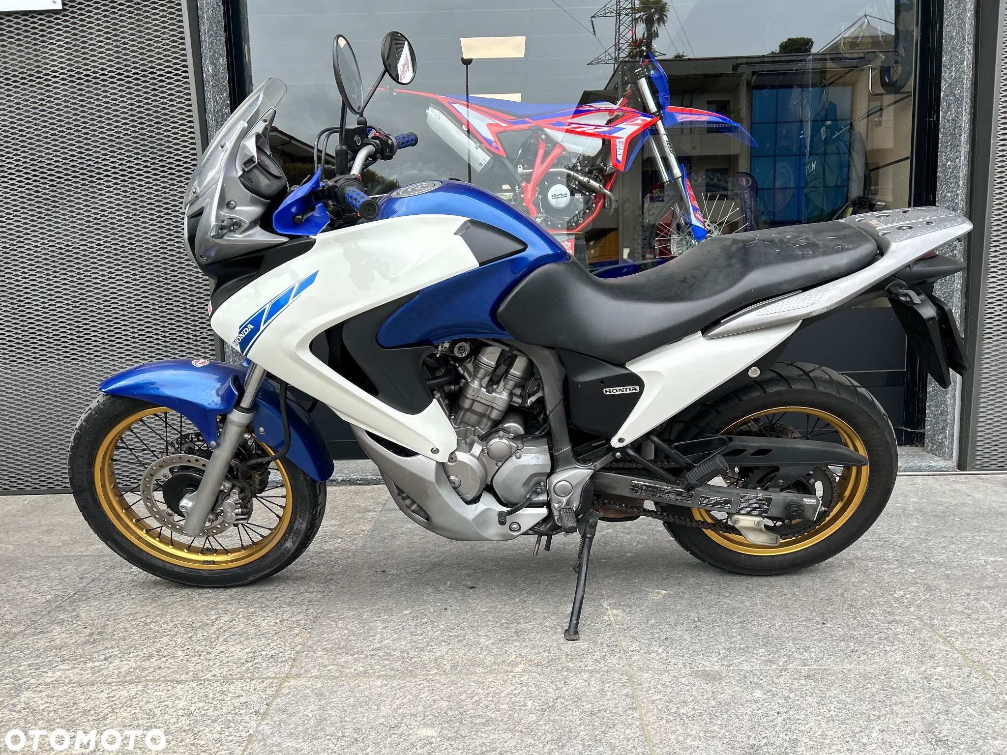 Honda Transalp - 6