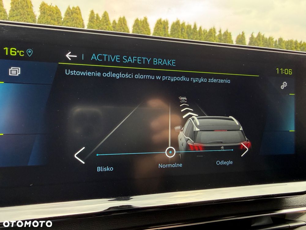 Peugeot 3008 225 e-EAT8 Allure Pack - 27