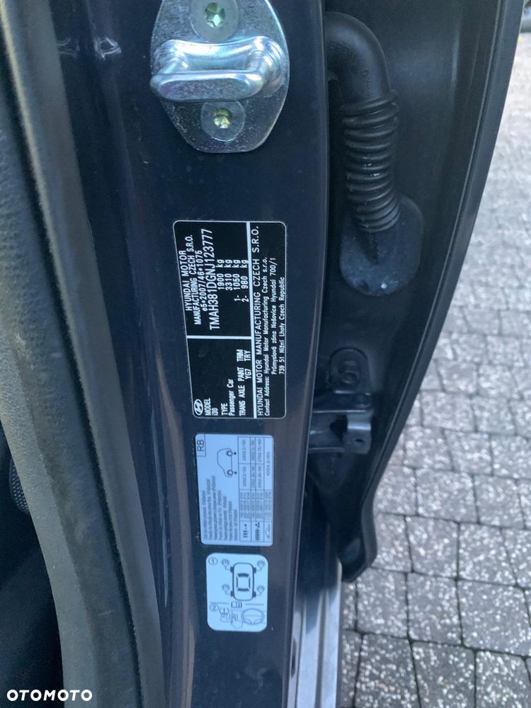 Hyundai i30 - 32