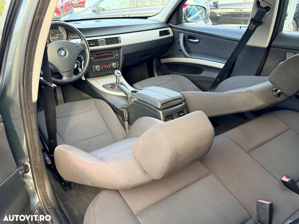 BMW Seria 3 318d DPF - 19